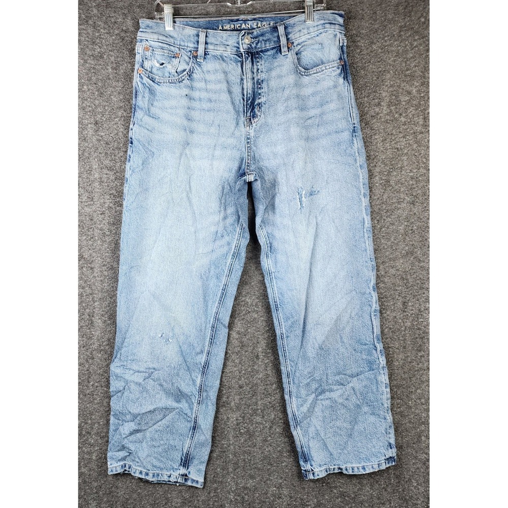 American‎ Eagle Jeans Womens 10 Strigid Light Blue Distressed Straight Leg Denim
